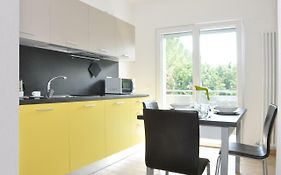 Easy&Modern